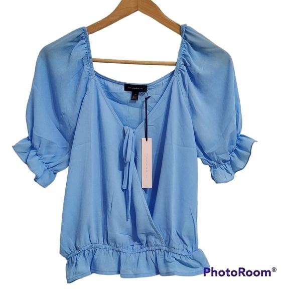 NWT Tamara H. Baby Blue Front Tie Ruffled Top - Picture 1 of 6